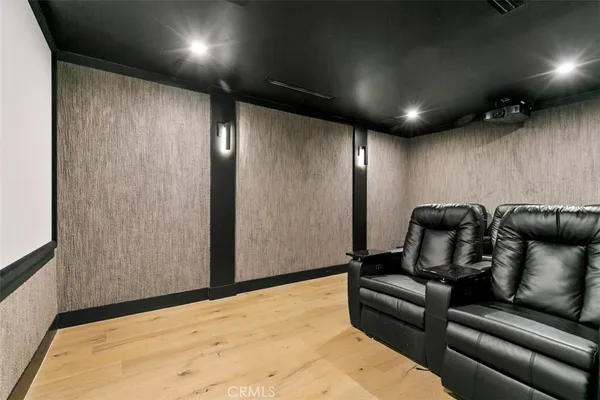 $19,995 | 17269 Luverne Place, Encino, CA 91316