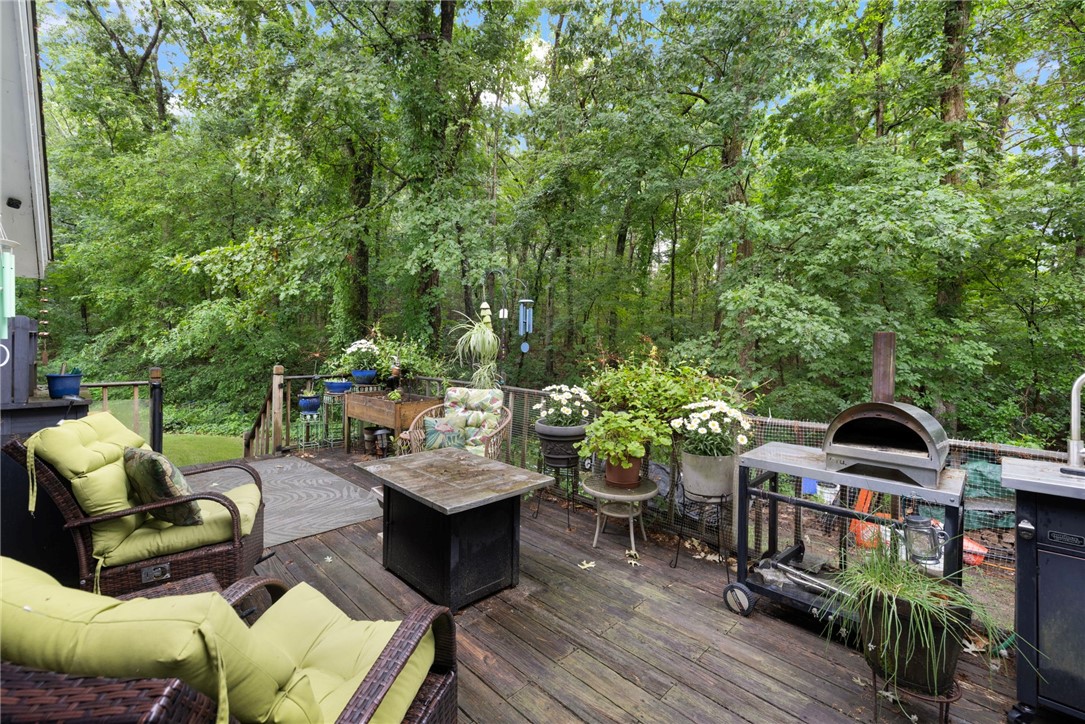 29 Weaver Road Johnston, RI 02919 - Photo 14 of 17