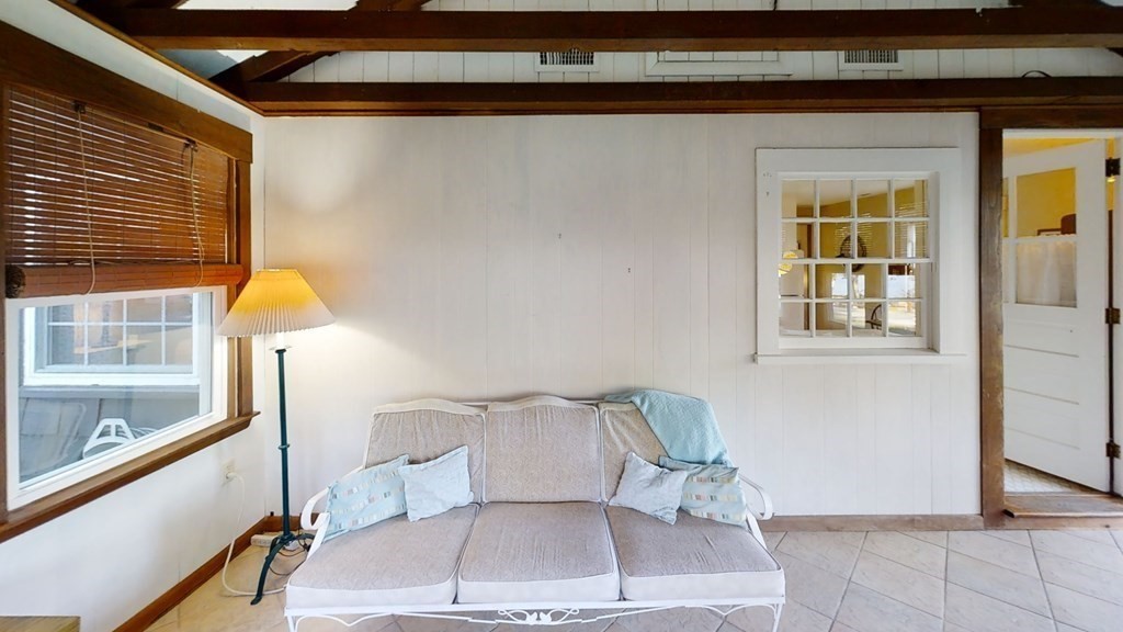 83 Blackmore Pond Road Wareham, MA 02576 - Photo 7 of 28 Gallery Image 7