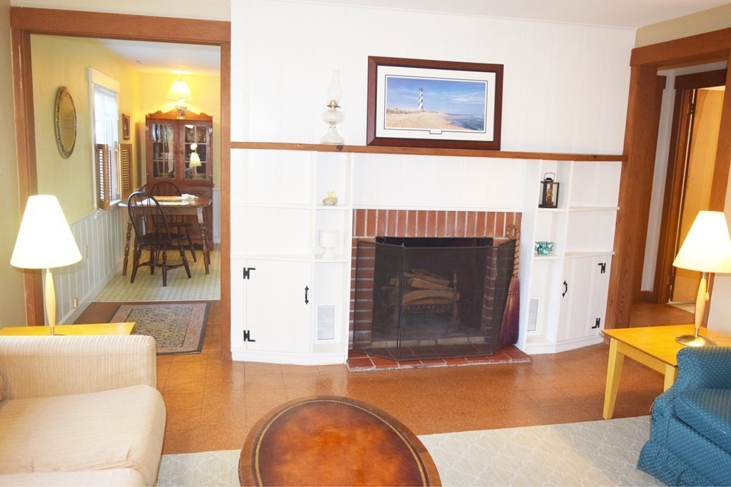 83 Blackmore Pond Road Wareham, MA 02576 - Photo 9 of 28 Gallery Image 9