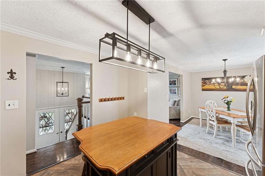 367 Brewer Road Rochester, PA 15074 - Photo 11 of 31