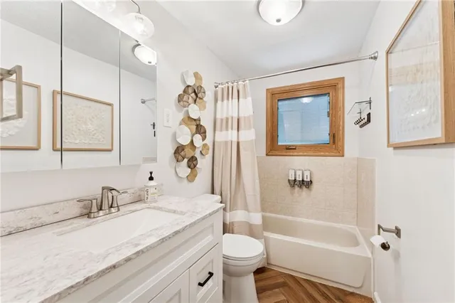 $299,000 | 367 Brewer Road, Rochester, PA 15074