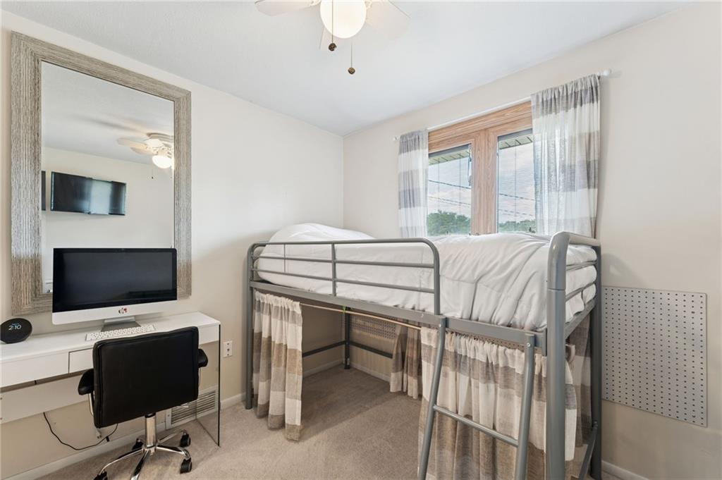 367 Brewer Road Rochester, PA 15074 - Photo 16 of 31