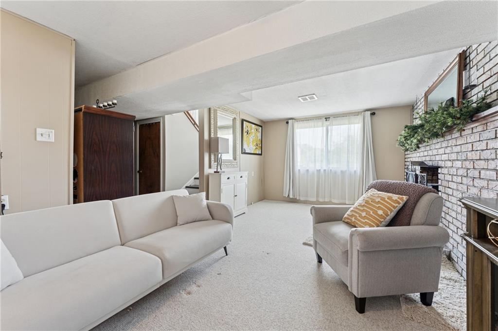 367 Brewer Road Rochester, PA 15074 - Photo 21 of 31