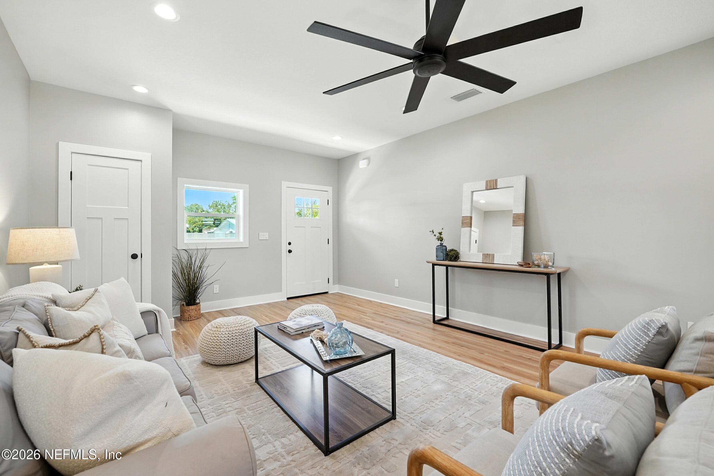 831 Bonita Road Atlantic Beach, FL 32233 - Photo 9 of 43 6_831 bonita rd-006