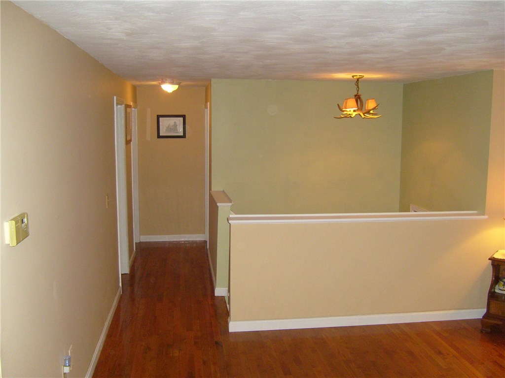 24 Dolly Pond Road Exeter, RI 02822 - Photo 6 of 32 Hall