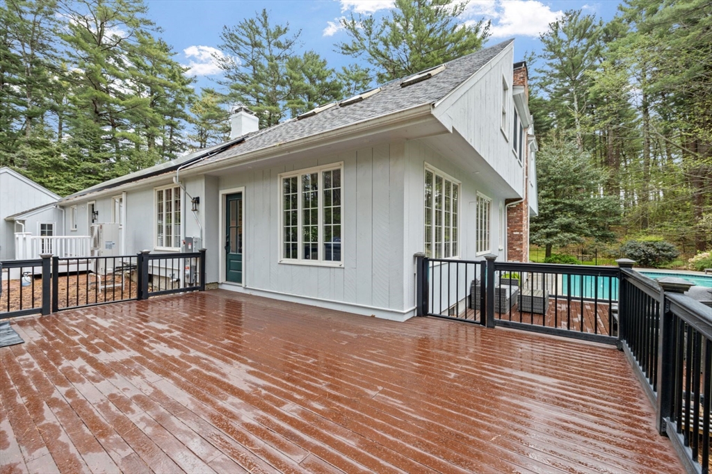 908 Main Street Norwell, MA 02061 - Photo 36 of 40
