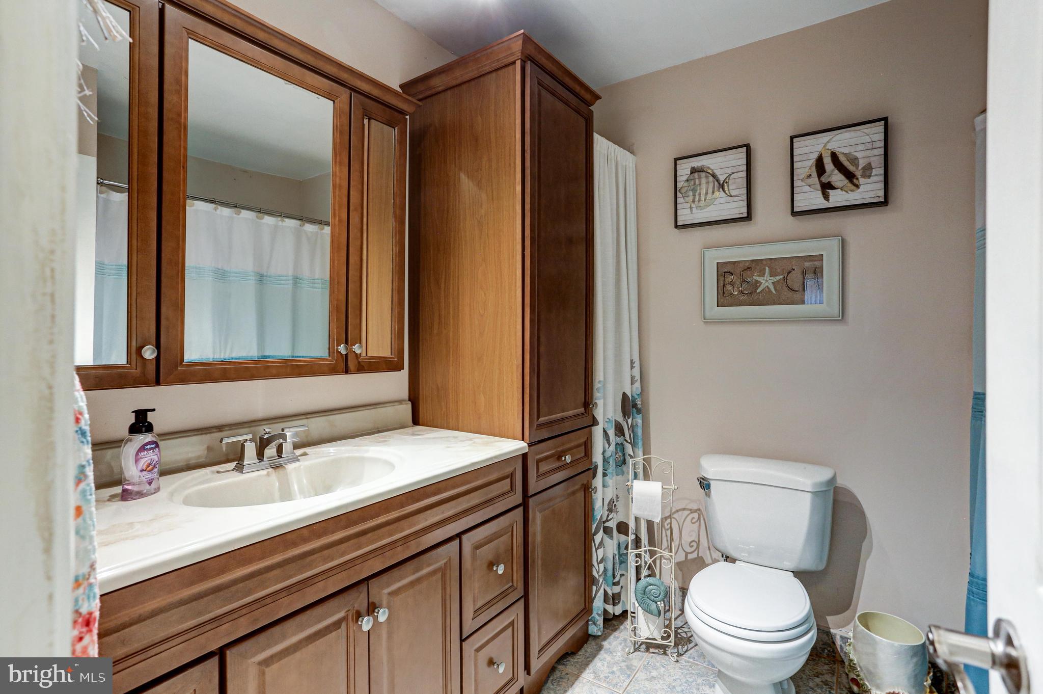 22 Fitzwatertown Road, Unit E11 Willow Grove, PA 19090 - Photo 29 of 35