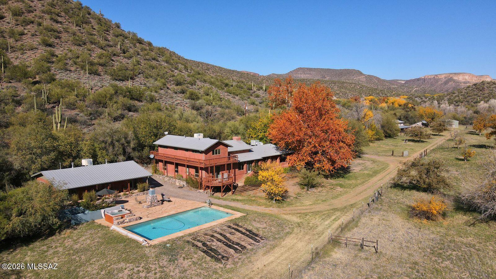 92425 East Aravaipa Road Winkelman, AZ 85192 - Photo 6 of 50