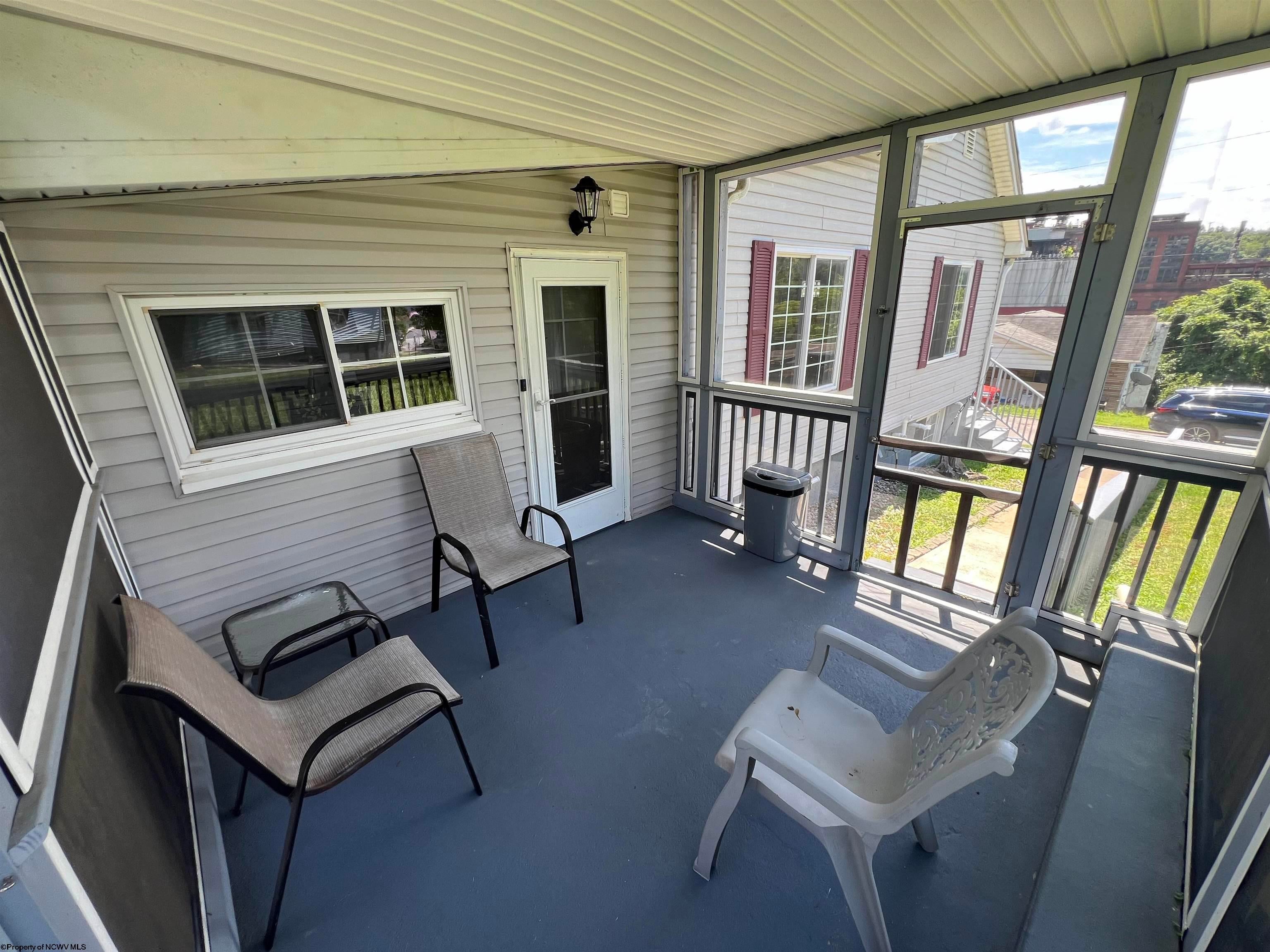 411 Merrill Rivesville, WV 26588 - Photo 4 of 20 Gallery Image 4