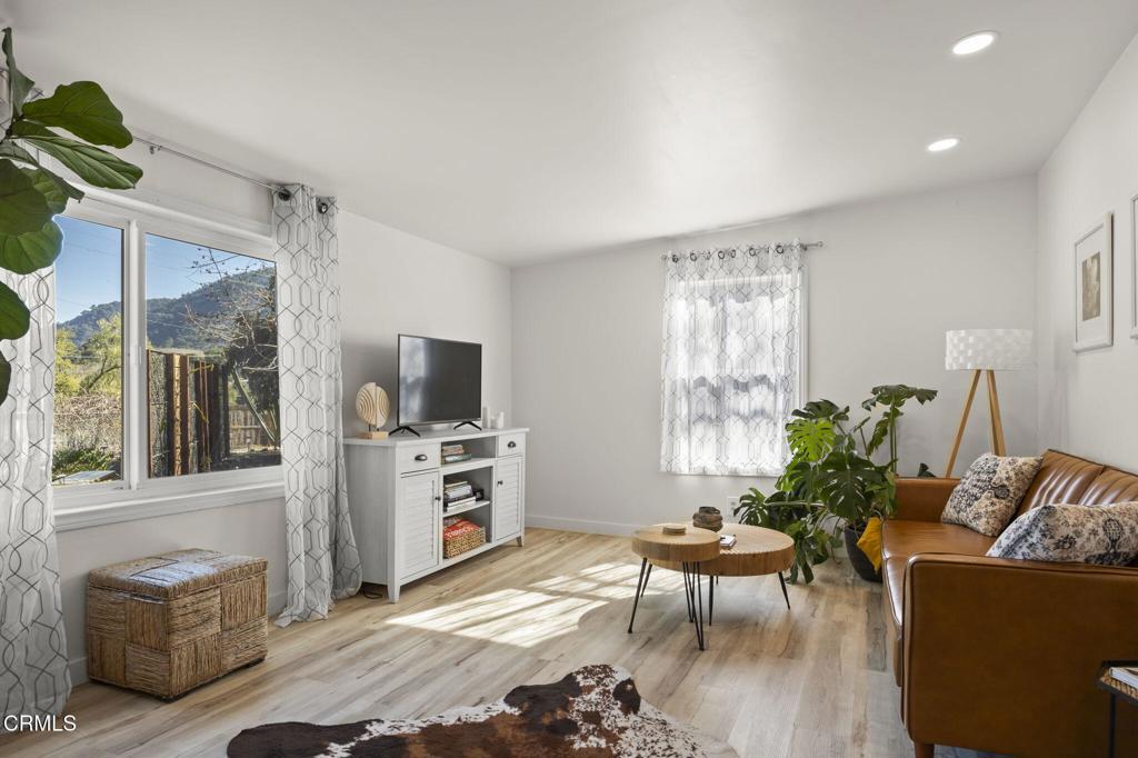 12710 Ojai Road Santa Paula, CA 93060 - Photo 35 of 53 40-web-or-mls-UpmarketMedia_12718Ojai-10