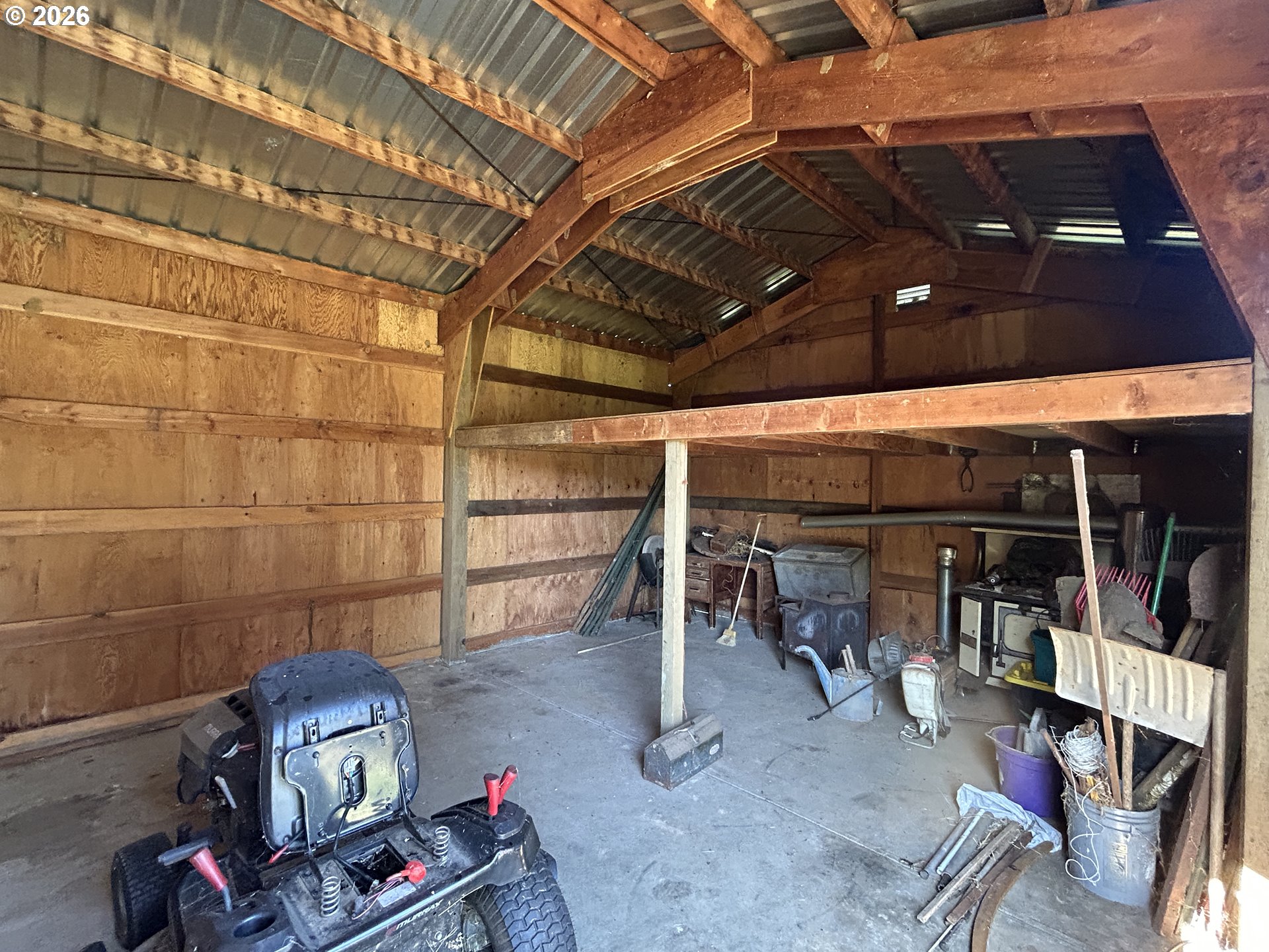 1545 Old Town Loop Road Oakland, OR 97462 - Photo 9 of 12 Barn