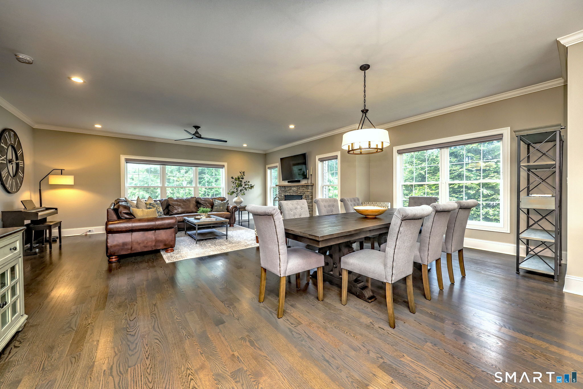 184 Wells View Road, Unit 184 Shelton, CT 06484 - Photo 8 of 40