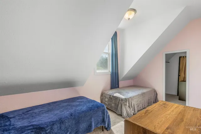 $334,900 | 815 2nd Street, Asotin, WA 99402