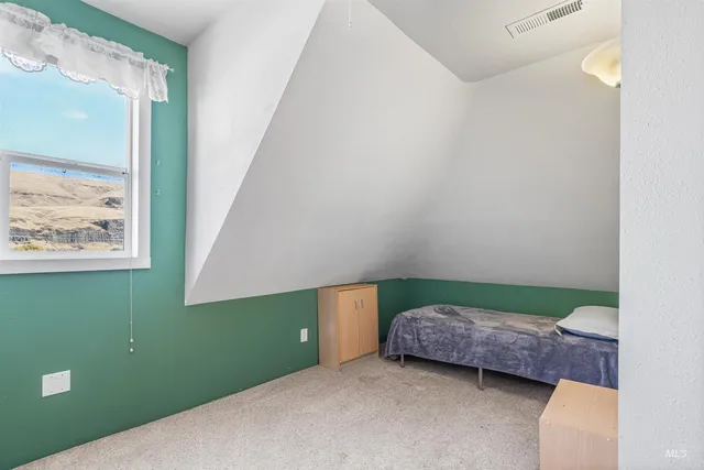 $334,900 | 815 2nd Street, Asotin, WA 99402