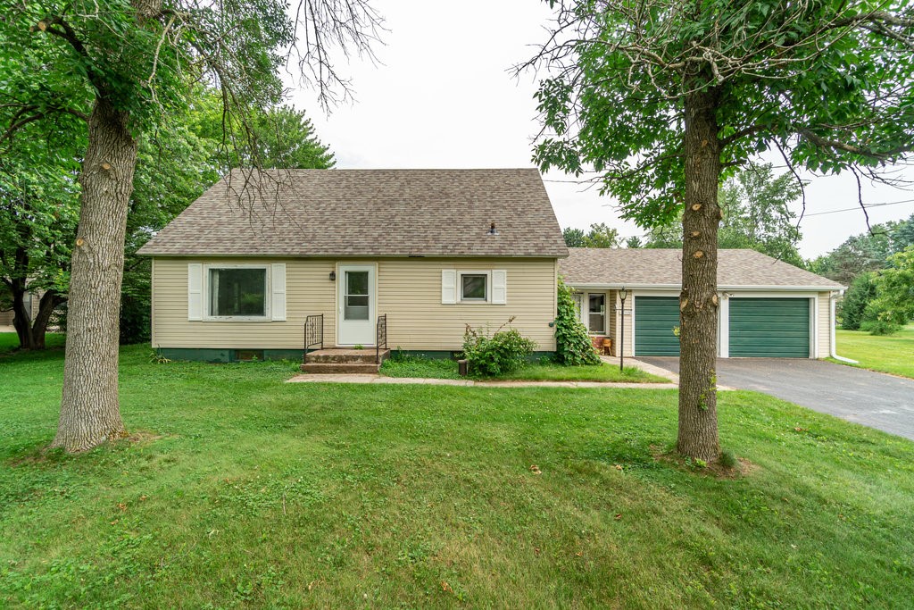 13058 40th Avenue Chippewa Falls, WI 54729 - Photo 1 of 1