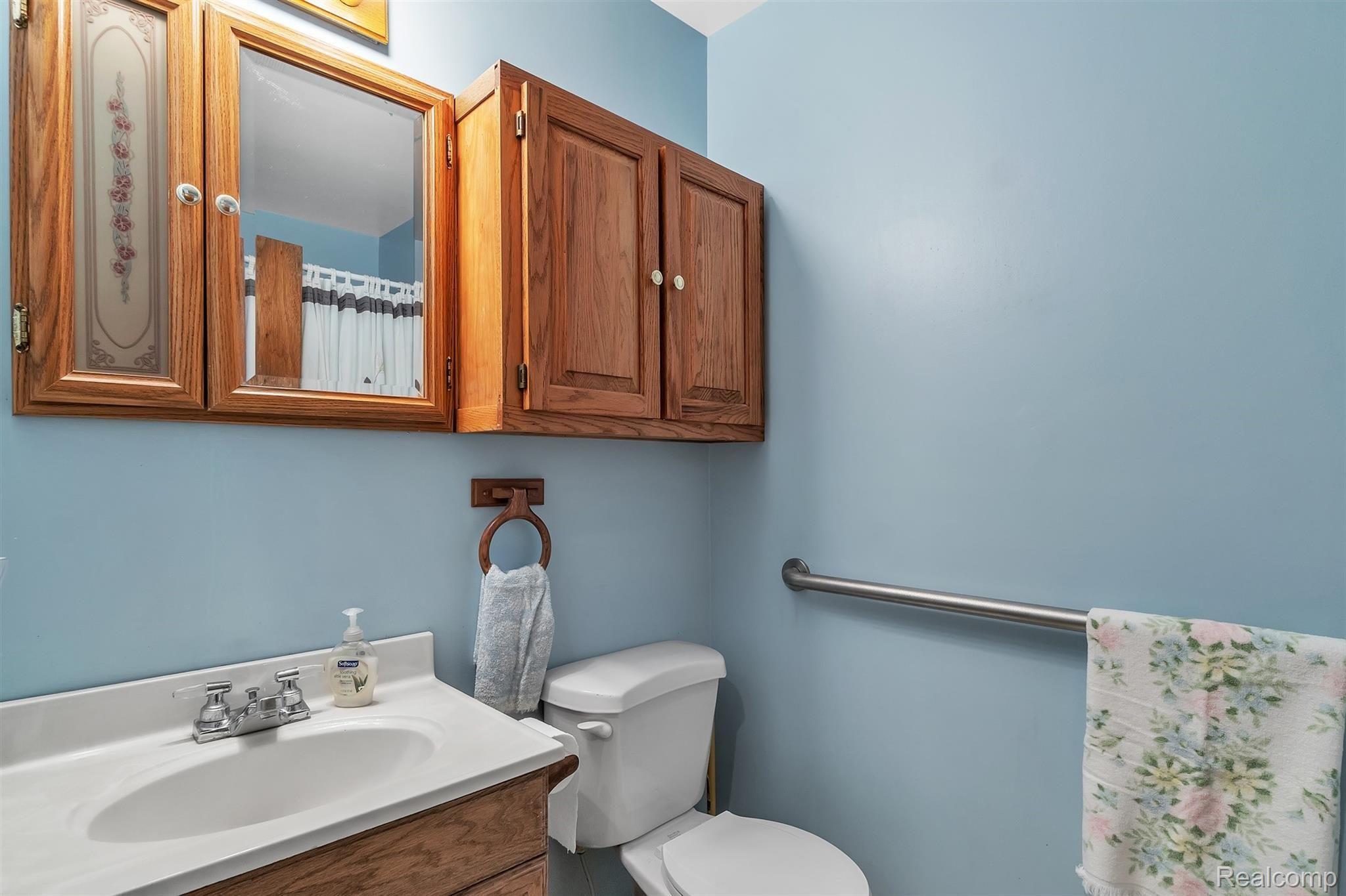 4168 West Wilson Road Clio, MI 48420 - Photo 19 of 42 19-4168-W-Wilson-Rd-WindowStill-Rea.jpg