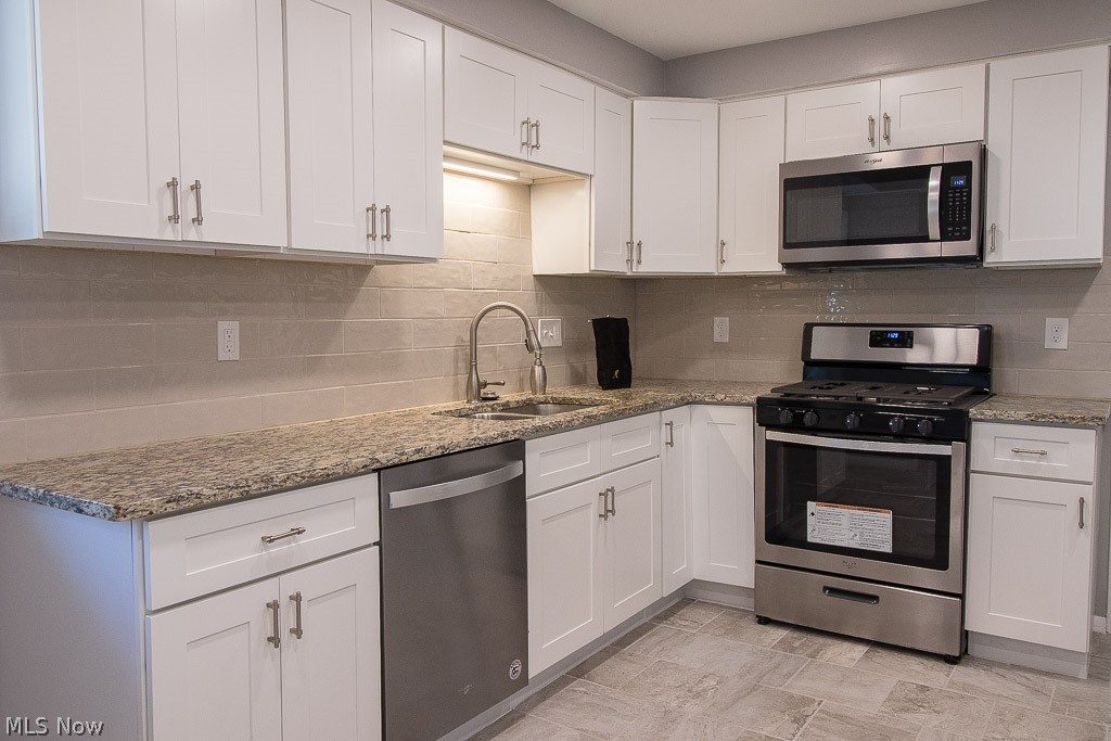 3797 Hillbrook Road Cleveland, OH 44118 - Photo 7 of 31 Gallery Image 7