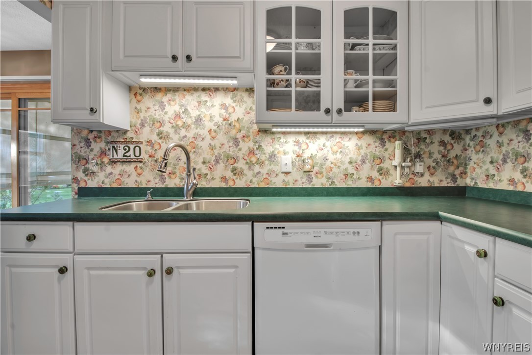 20 Old Mill Circle Elma, NY 14059 - Photo 9 of 42