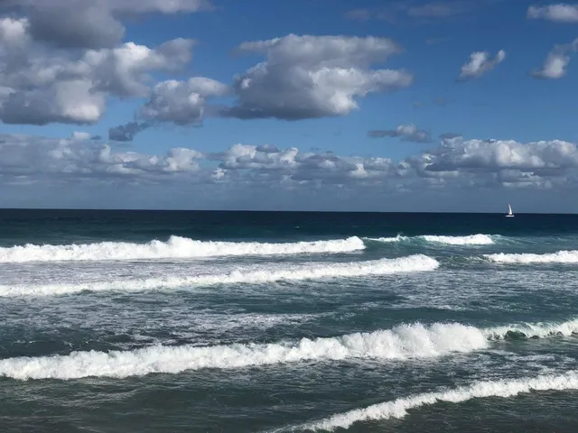 $2,250 | 2222 Northeast 1st Way, Unit 204, Boynton Beach, FL 33435