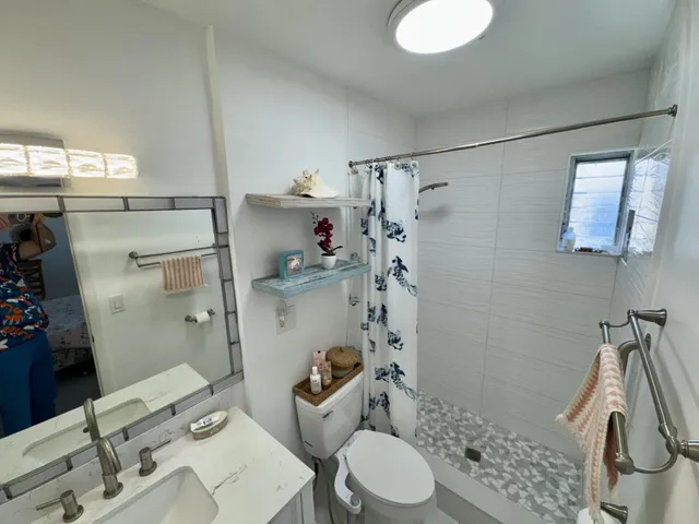 $2,250 | 2222 Northeast 1st Way, Unit 204, Boynton Beach, FL 33435