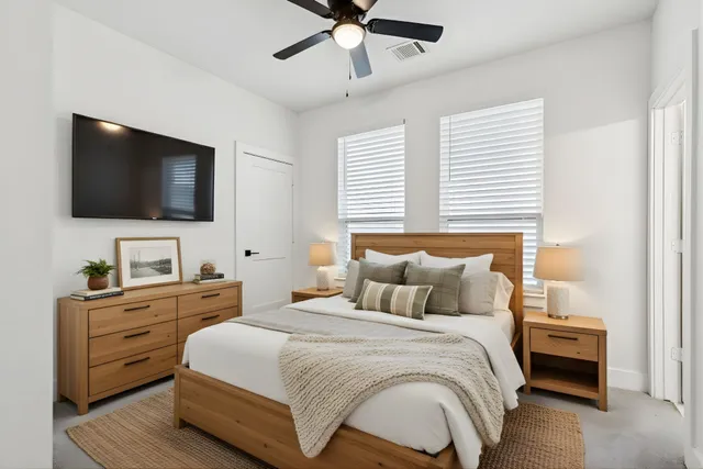 $300,000 | 1230 Mcneil Street, Houston, TX 77009