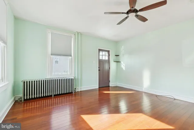 $2,200 | 119 North Street, Phoenixville, PA 19460