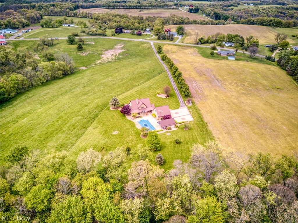 46675 Clarkson Road Rogers, OH 44455 - Photo 45 of 50
