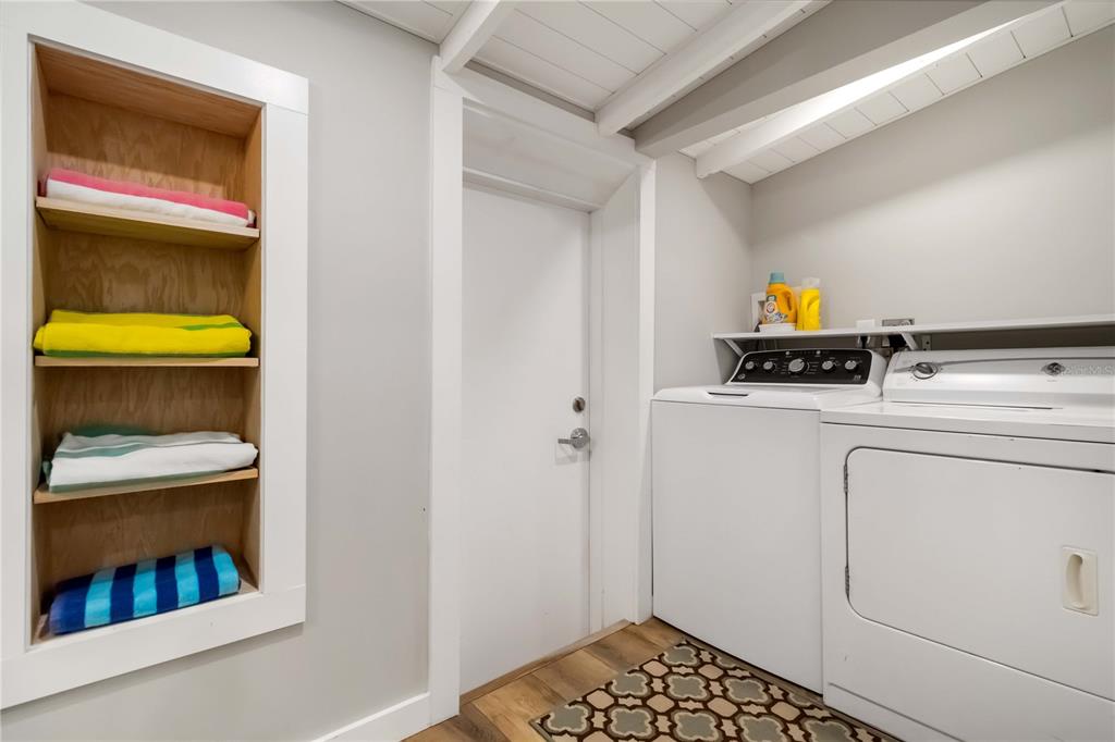 2537 Ashton Road Sarasota, FL 34231 - Photo 15 of 24