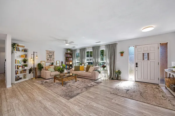 $698,000 | 250 Herrington Drive, Auburn, CA 95603