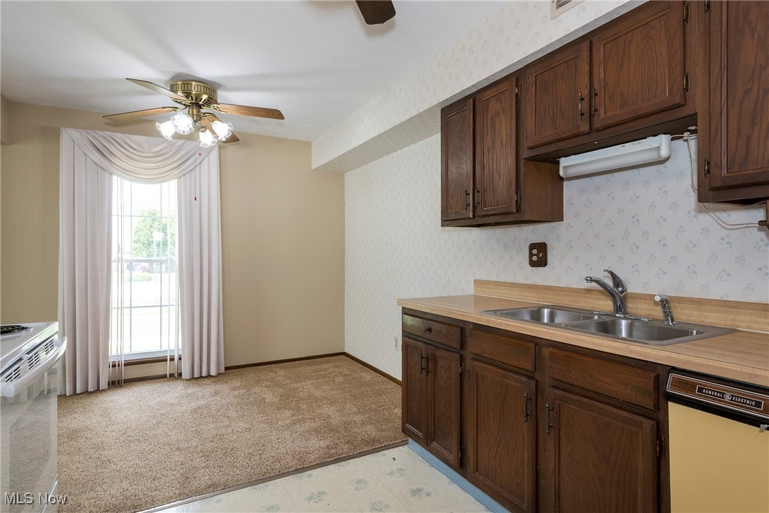 6533 Engle Road Brook Park, OH 44142 - Photo 16 of 38 Kitchen view of counter space