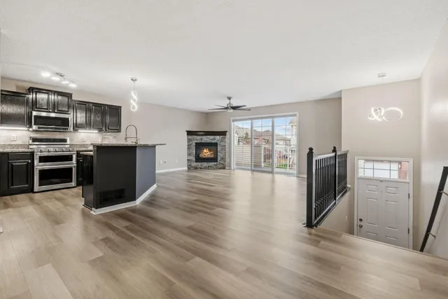 $279,900 | 7590 Crimson Lane, Savage, MN 55378