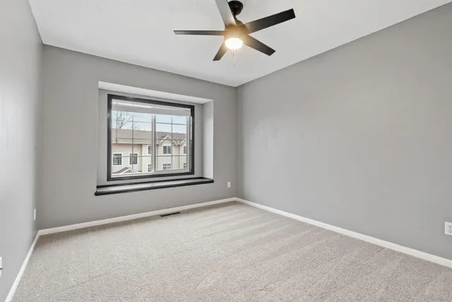 $279,900 | 7590 Crimson Lane, Savage, MN 55378