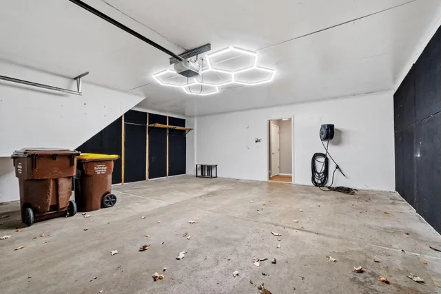 $279,900 | 7590 Crimson Lane, Savage, MN 55378