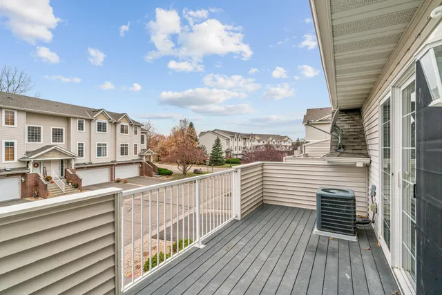 $279,900 | 7590 Crimson Lane, Savage, MN 55378