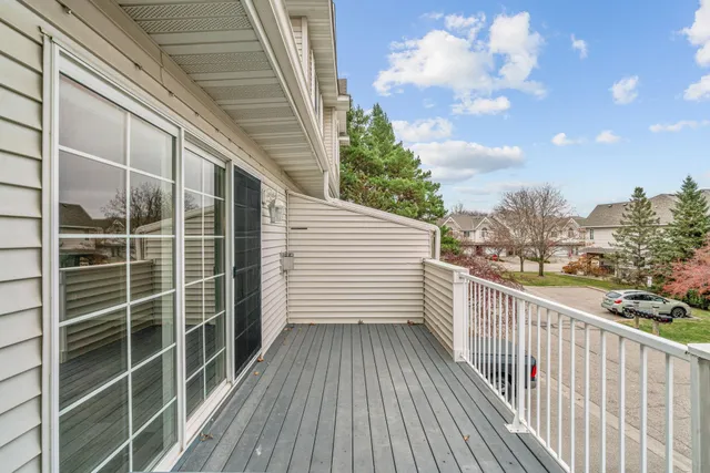 $279,900 | 7590 Crimson Lane, Savage, MN 55378