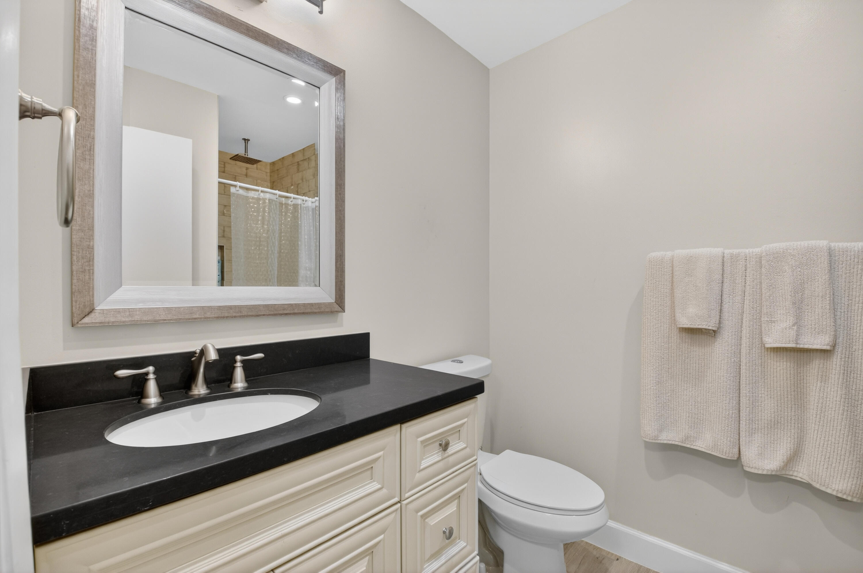 5230 Nesting Way, Unit B Delray Beach, FL 33484 - Photo 16 of 40 DSC_2729