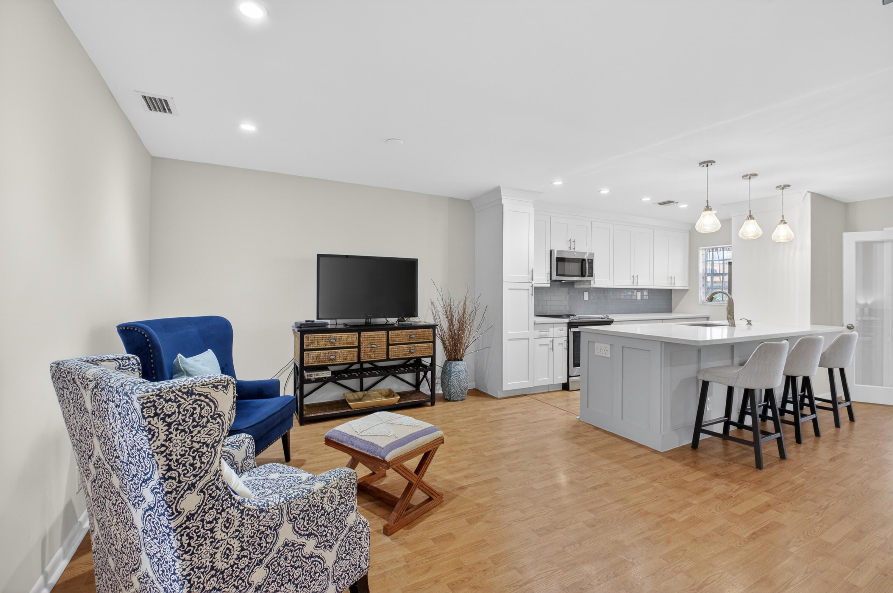 5230 Nesting Way, Unit B Delray Beach, FL 33484 - Photo 8 of 40 DSC_2687