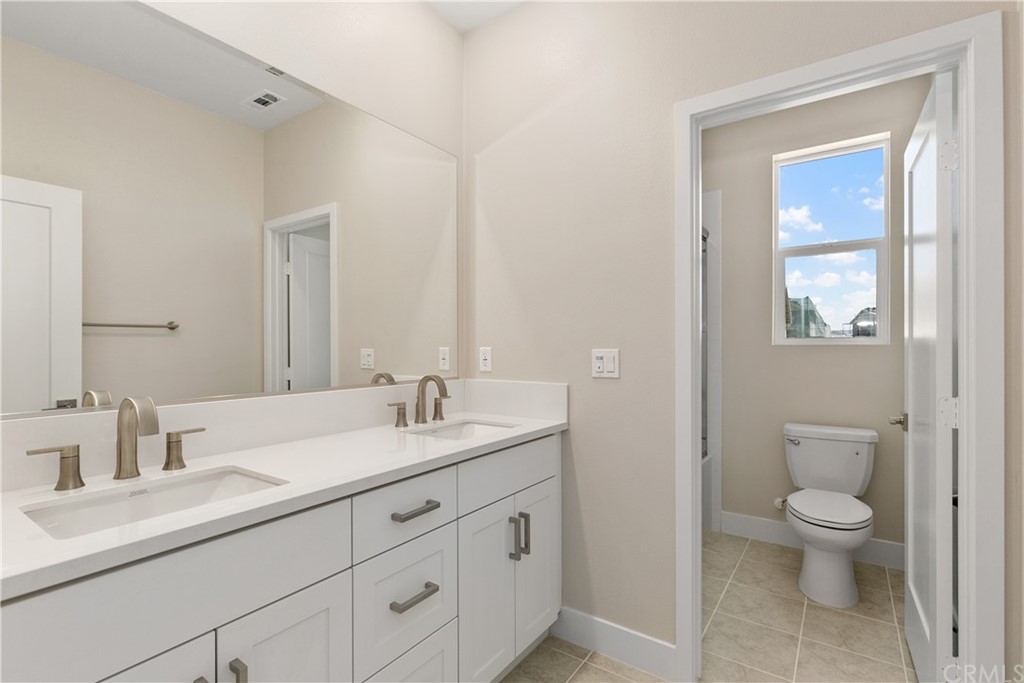 112 Chorus Irvine, CA 92618 - Photo 20 of 29