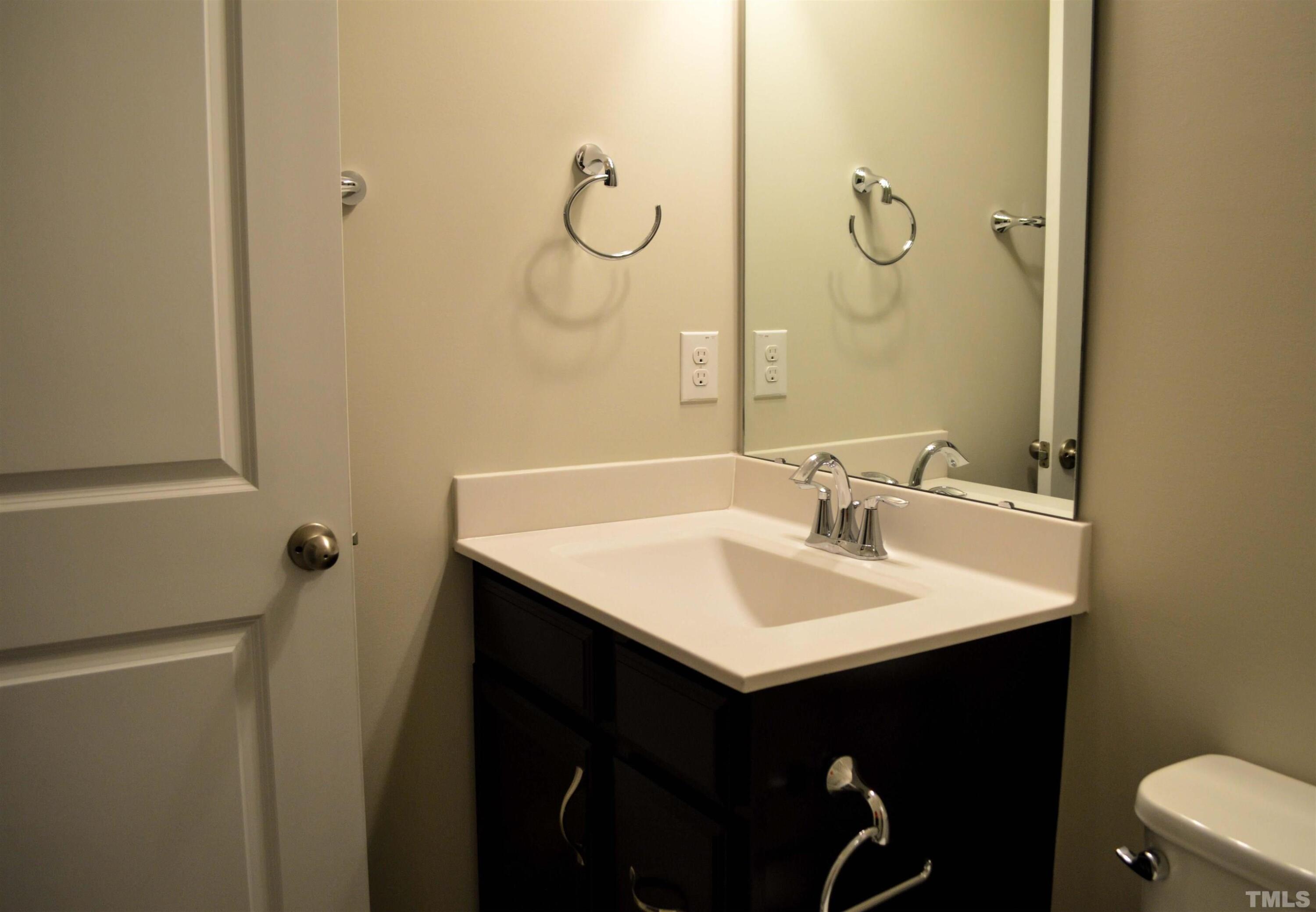 804 Bankston Woods Way Raleigh, NC 27609 - Photo 15 of 26