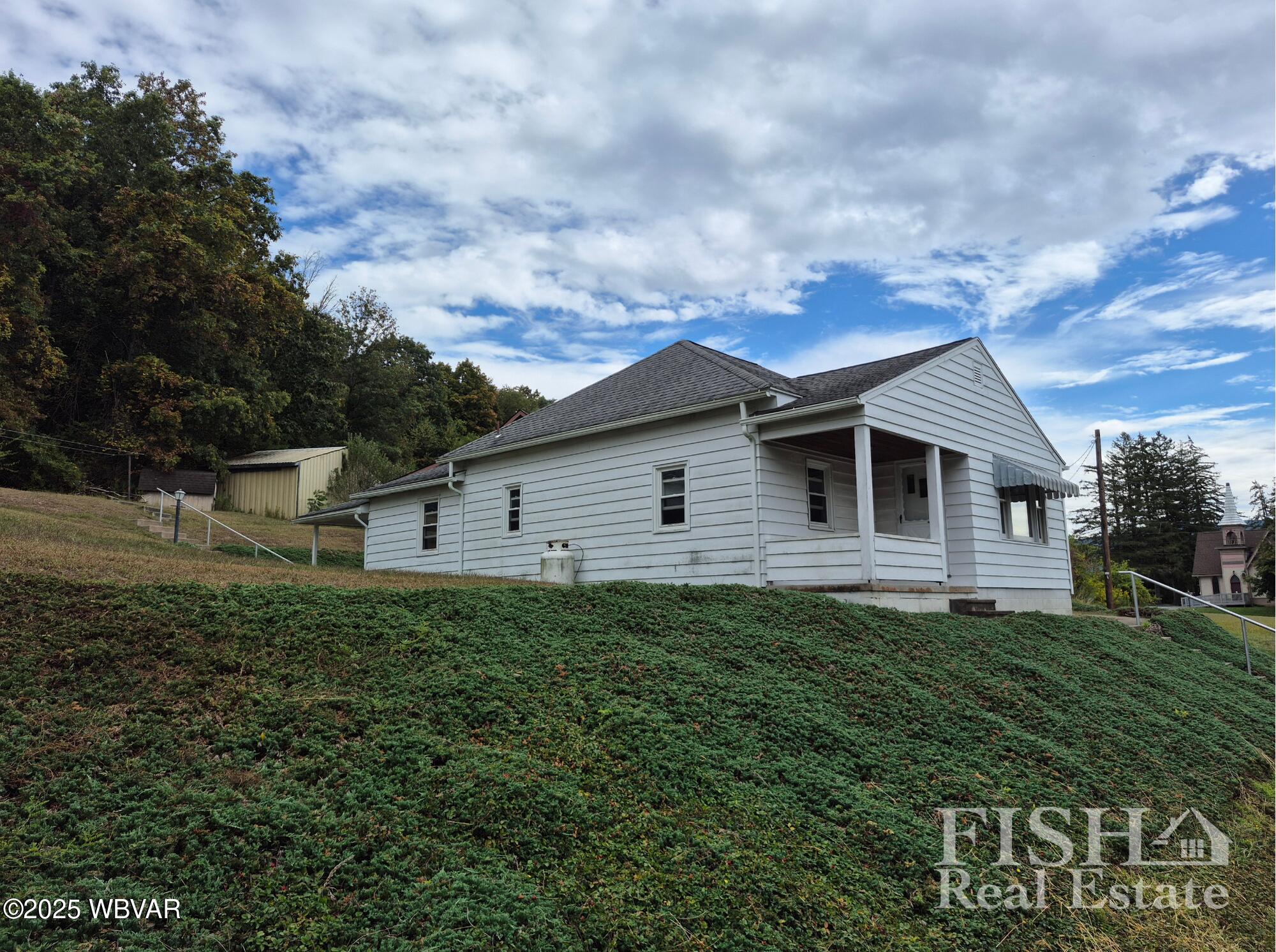 26 School House Road Mill Hall, PA 17751 - Photo 3 of 20 1