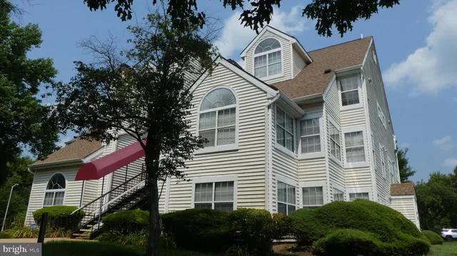 $2,350 | 1007 Summerglenn Court, Bowie, MD 20721