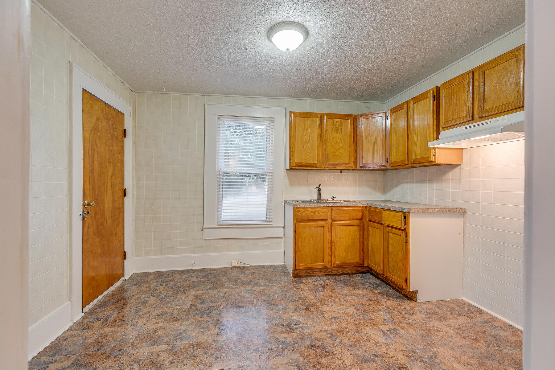 2005 Masters Lane Erwin, TN 37650 - Photo 14 of 28 014