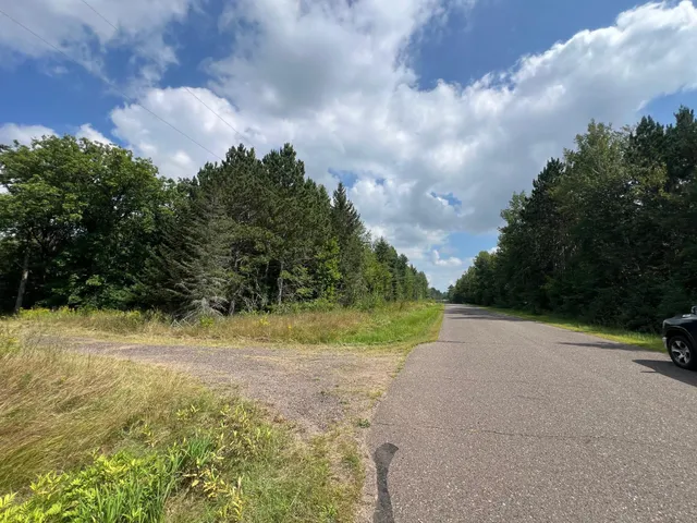 $284,900 | 8046 Moline Road, Webster, WI 54893