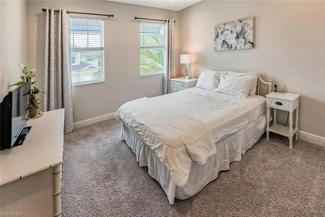 $4,250 | 6954 Avalon Circle, Unit 707, Naples, FL 34112