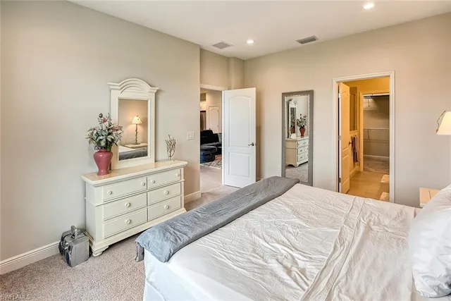 $4,250 | 6954 Avalon Circle, Unit 707, Naples, FL 34112