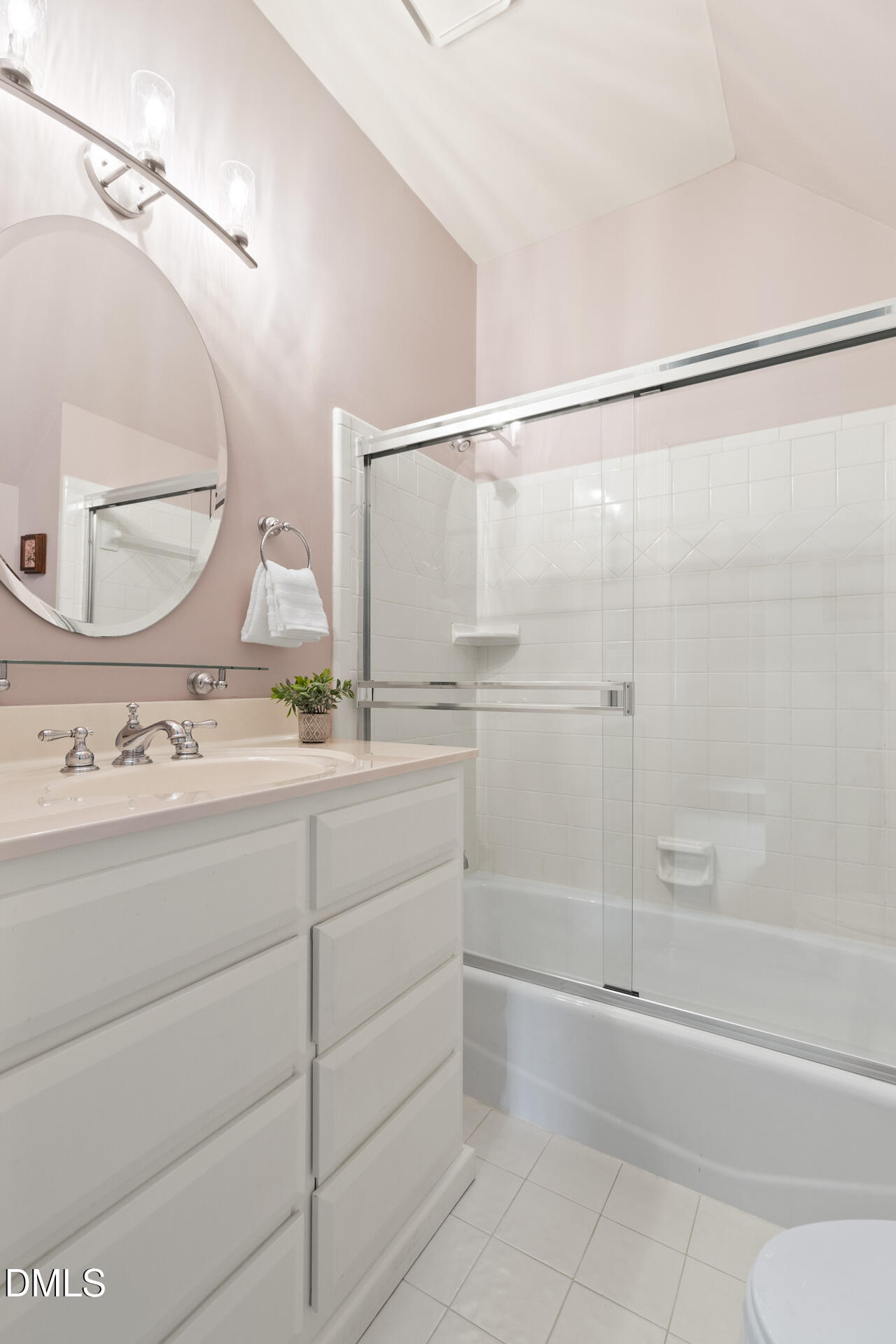 408 Hogans Valley Way Cary, NC 27513 - Photo 43 of 59 408-Hogans-Way-148