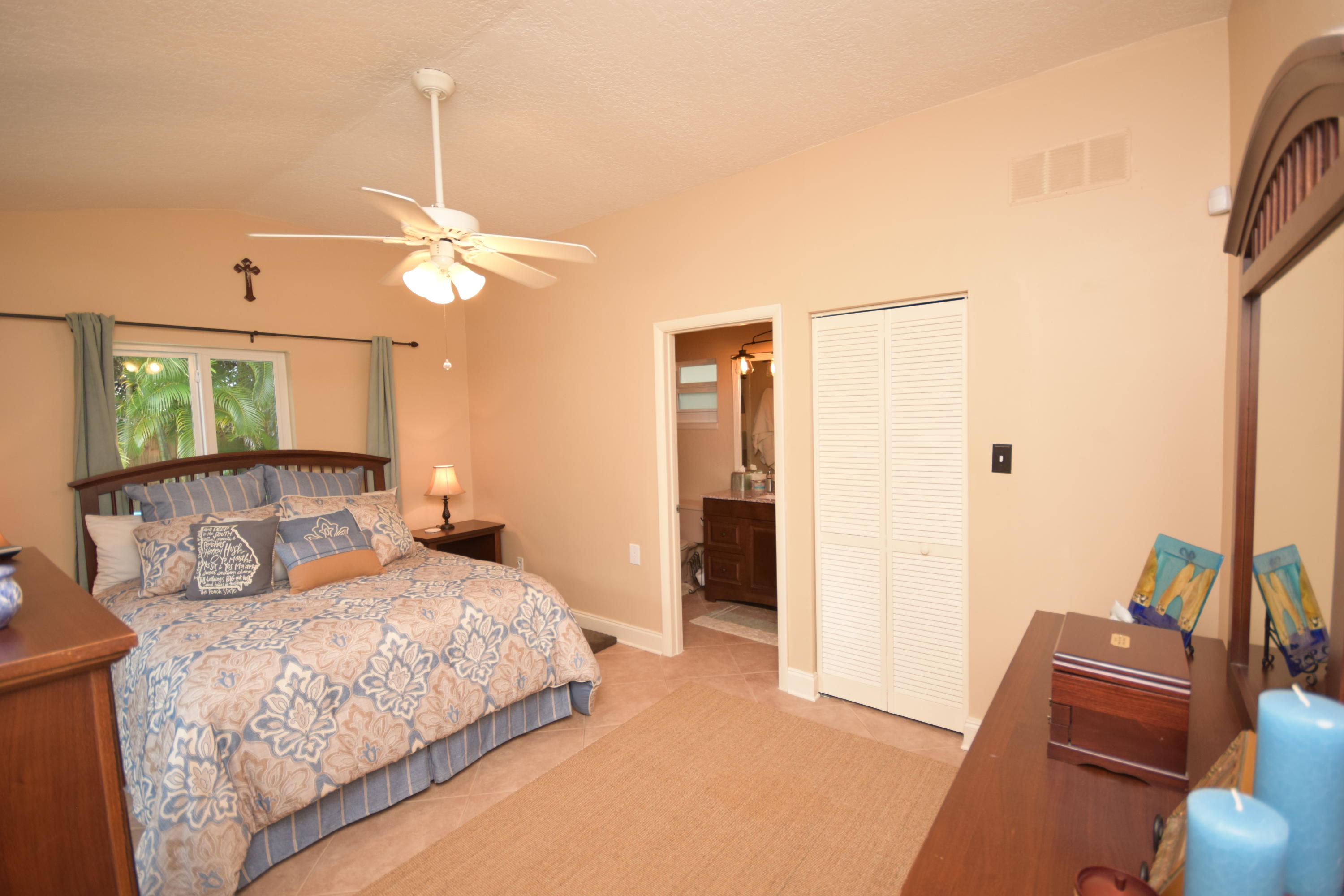 1354 Southwest 9th Street Boca Raton, FL 33486 - Photo 25 of 31 DSC_0428