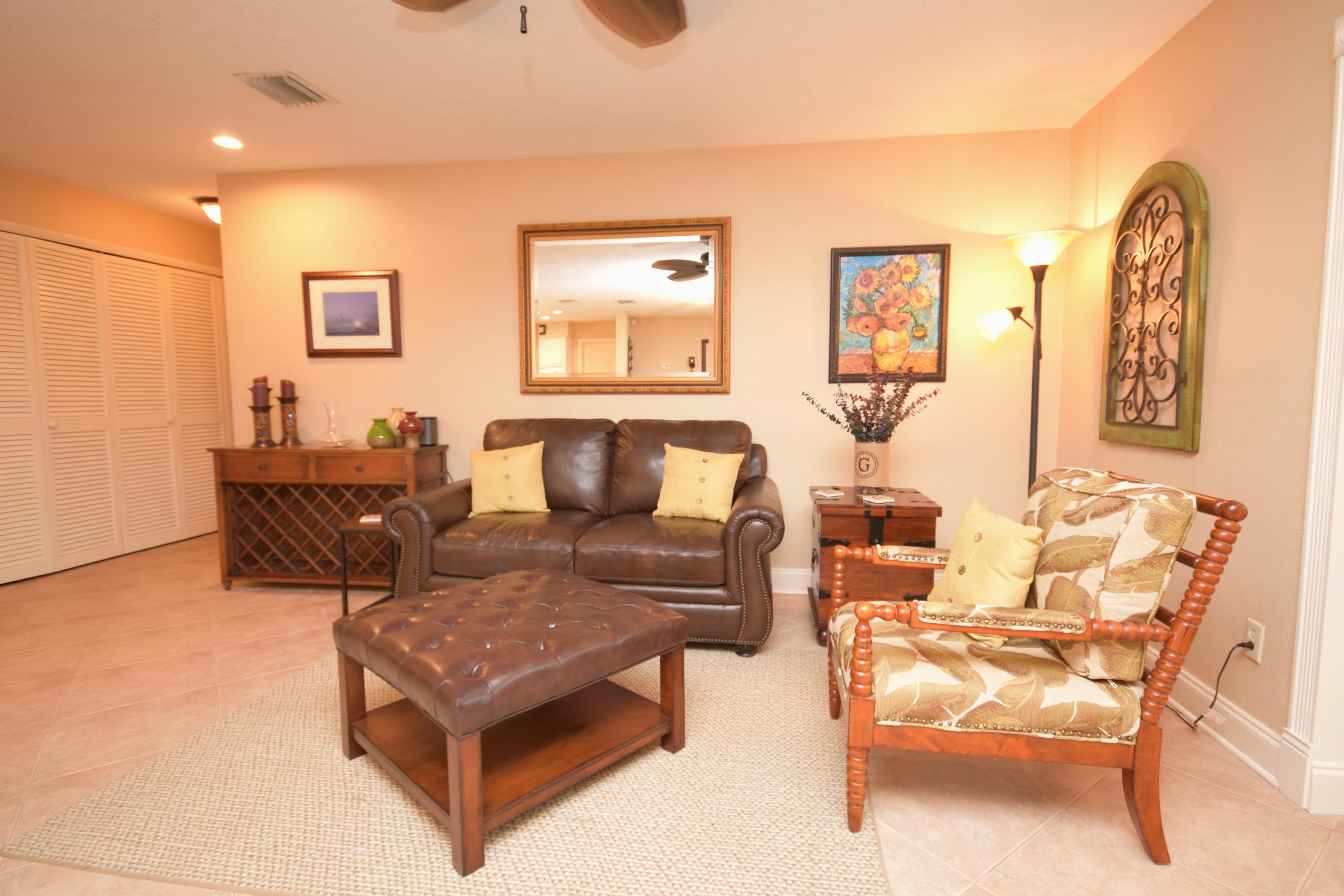 1354 Southwest 9th Street Boca Raton, FL 33486 - Photo 10 of 31 DSC_0405