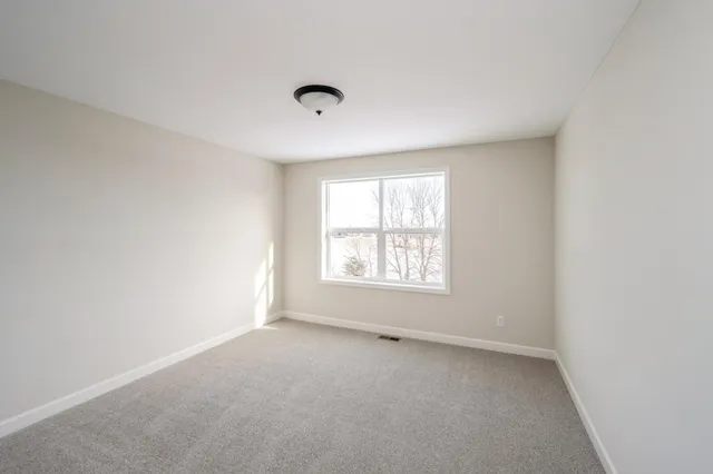 $700,000 | 869 Greywood Boulevard Southwest, Delano, MN 55328